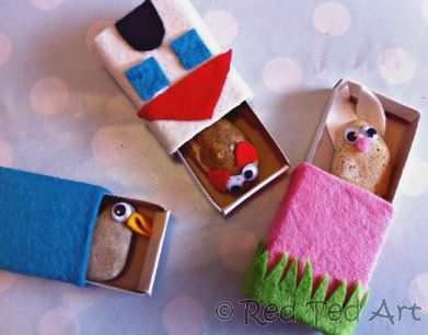 artesanato com caixas de fósforo