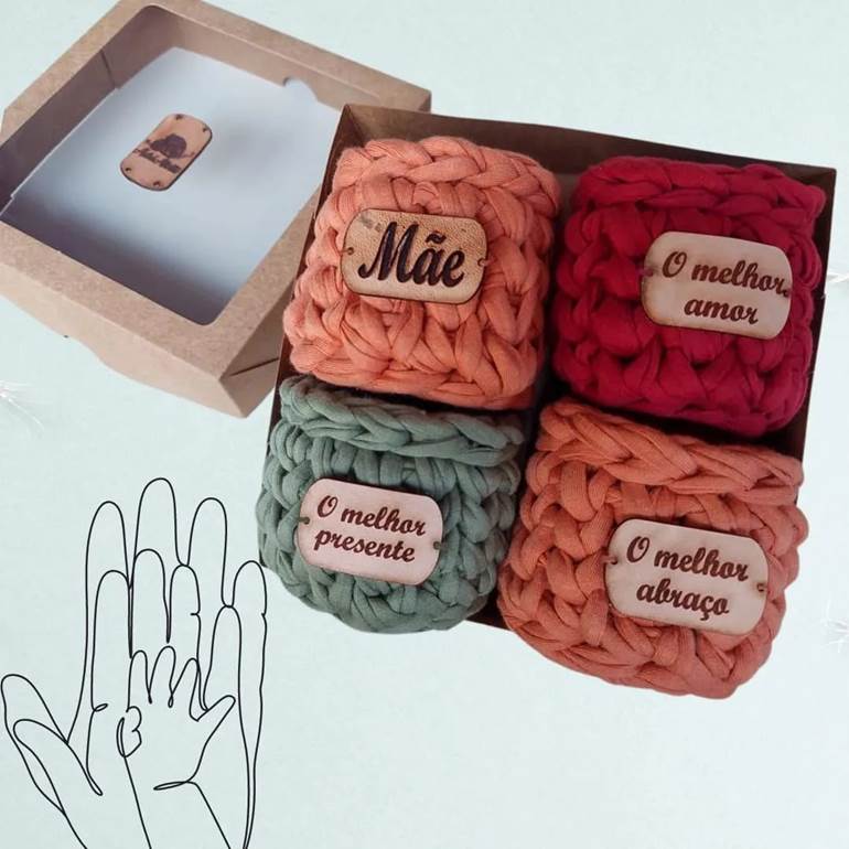 acessórios de crochê personalizados dia das mães