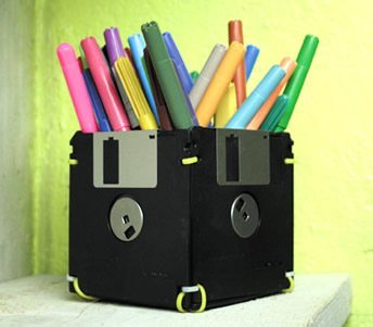 como fazer artesanato com disquetes antigos