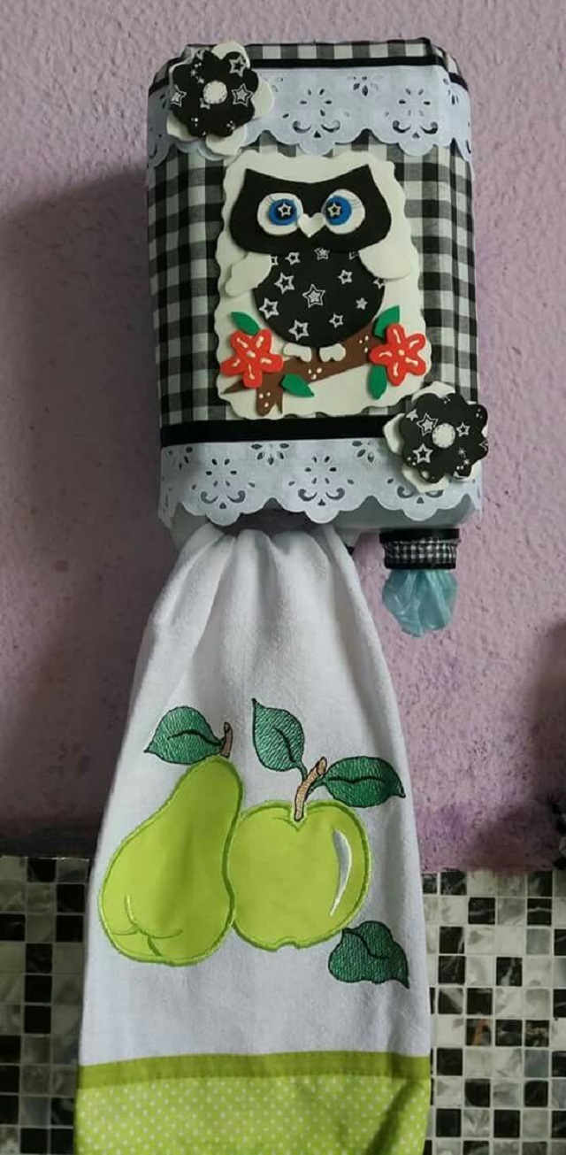 Horta Vertical Sustentável: Cultive Ervas em Embalagens de Amaciante