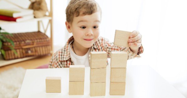 acabamentos atóxicos para brinquedos de madeira