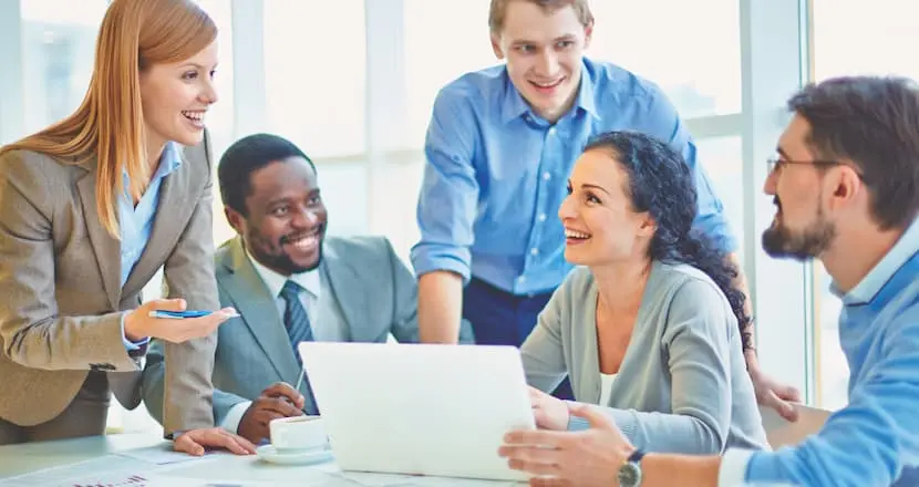 Como Lidar com a Síndrome do Impostor no Trabalho e Fortalecer sua Autoestima