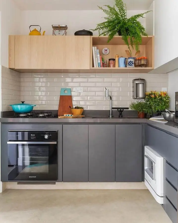 erros comuns ao planejar bancada de canto