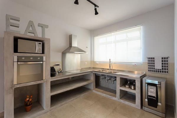bancada de cozinha de cimento