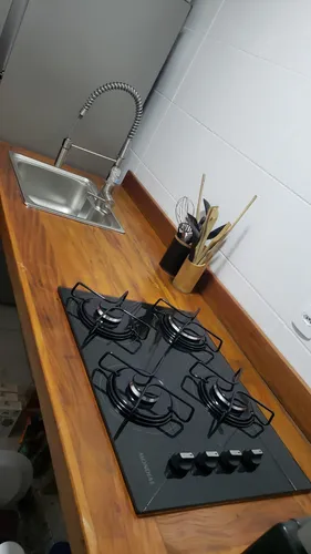 Projetos Personalizados de Bancadas de Madeira: Onde Encontrar e Orçar