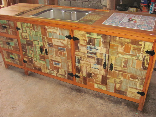 Bancada Ilha de Cozinha em Madeira de Demolição: Modelos e Inspirações