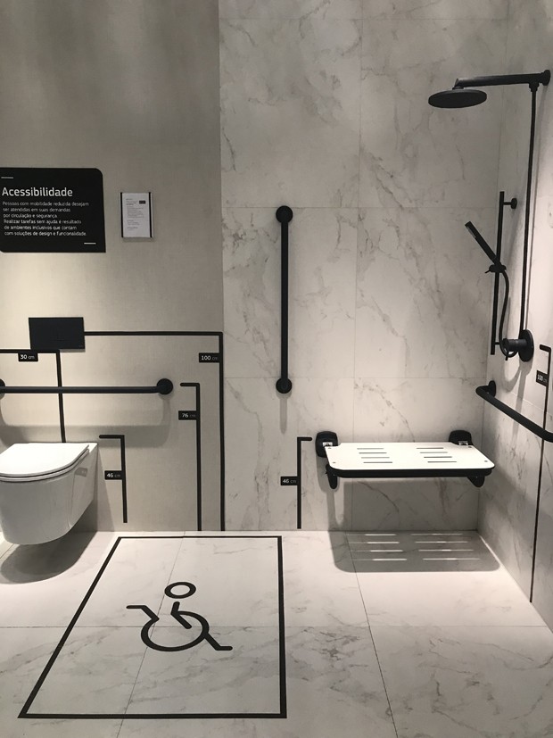 acessibilidade em banheiros para terceira idade