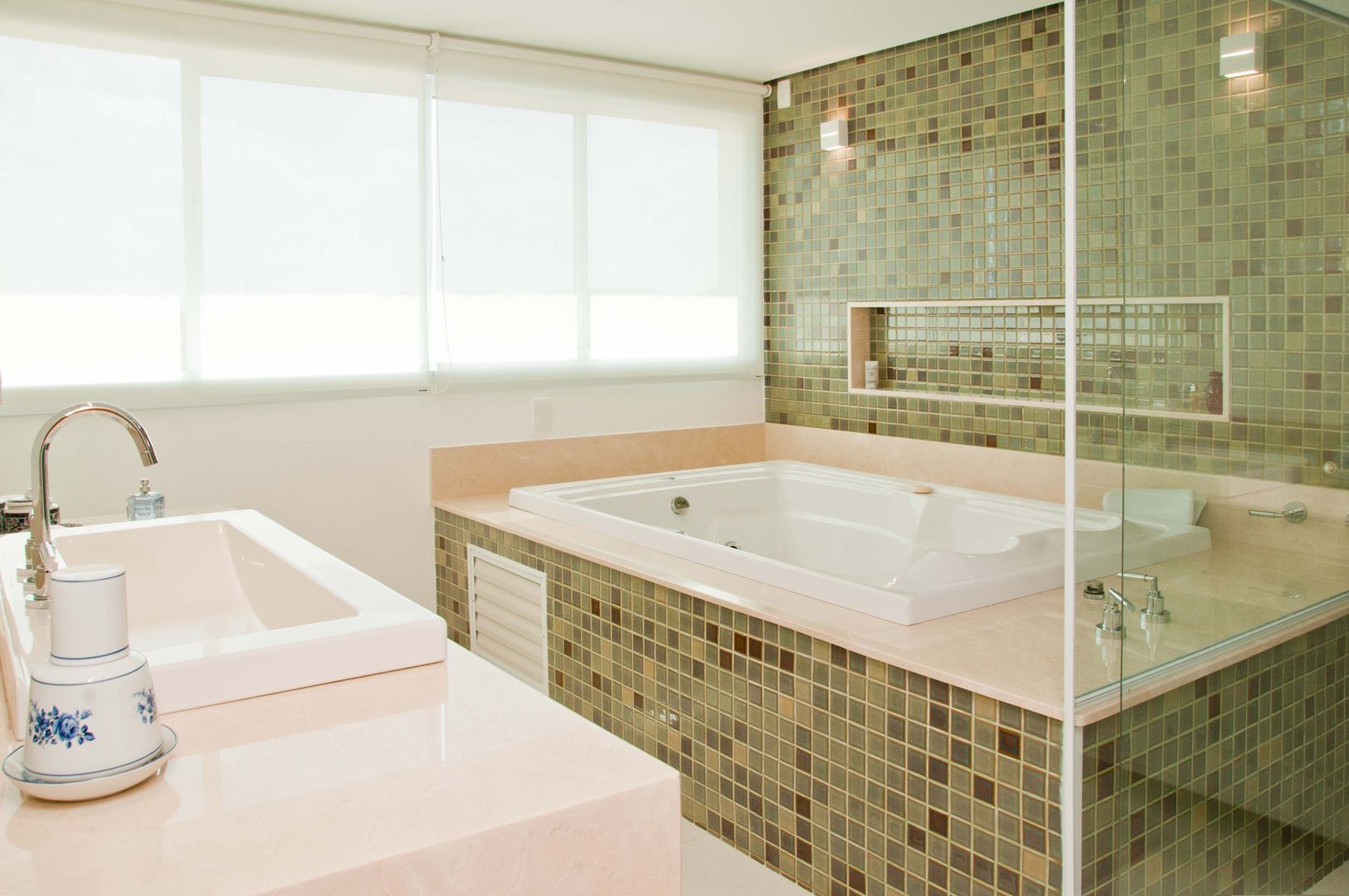 banheira para espaços reduzidos