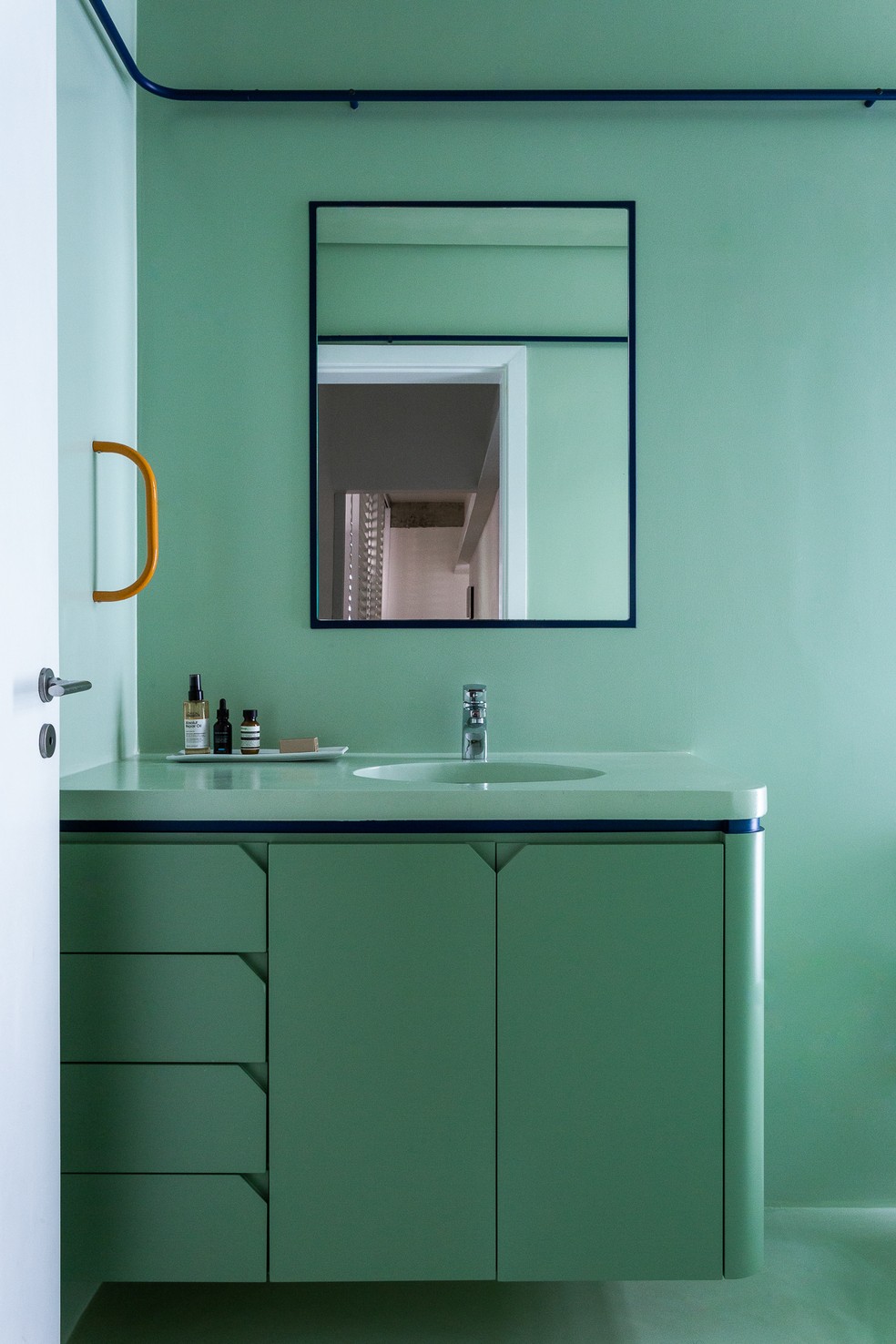 Guia Completo para Construir um Banheiro em Skoolie