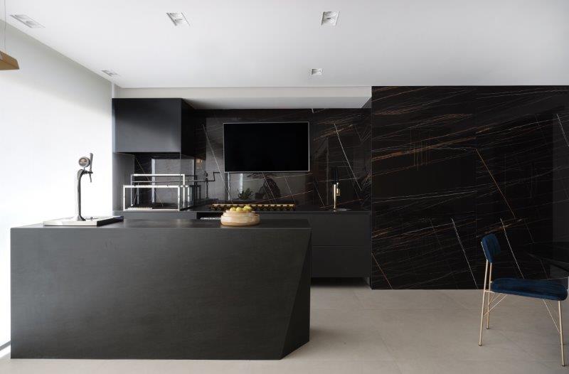 custo medio banheiro industrial preto fosco