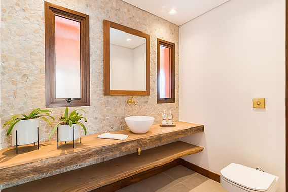 porcelanato que imita madeira para área molhada