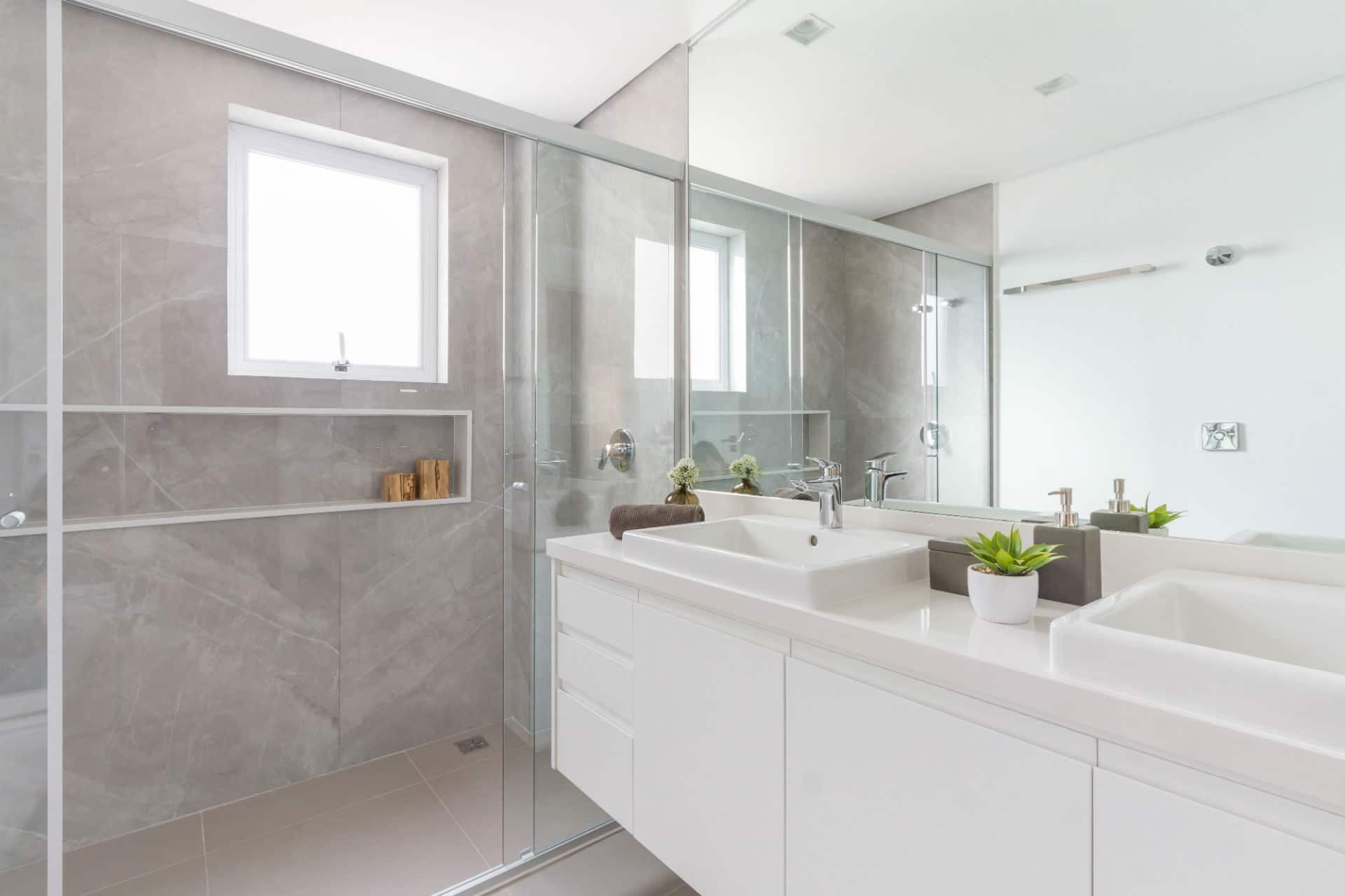 Vantagens e desvantagens da cuba dupla para o seu banheiro