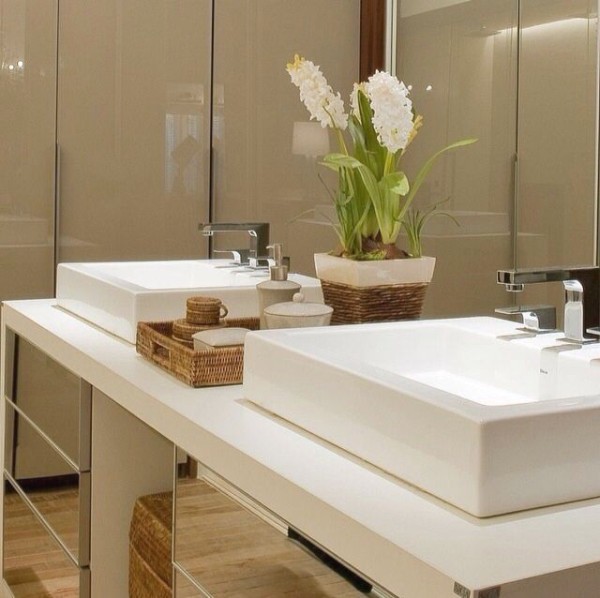 Vantagens e desvantagens da cuba dupla para o seu banheiro