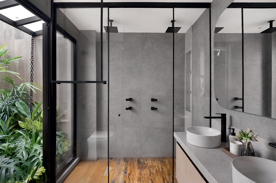 banheiro estilo spa com plantas