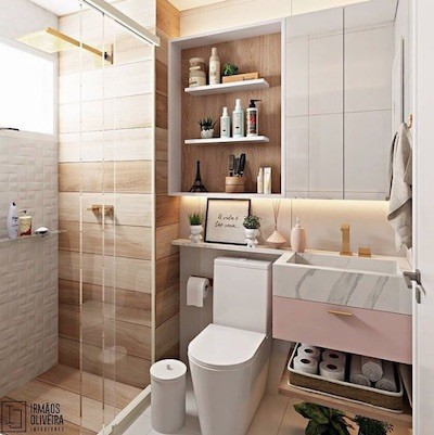 organização de banheiro simples e elegante