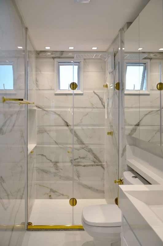 erros comuns ao colocar azulejo so no box banheiro