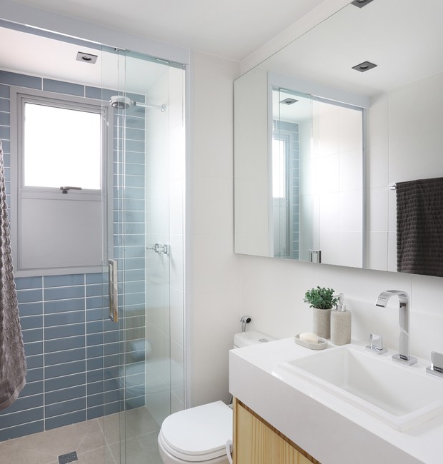 como escolher tinta epoxi para banheiro pequeno sem azulejo