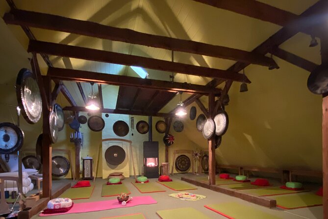 Dicas para Encontrar a Melhor Sessão de Banho de Som Perto de Você