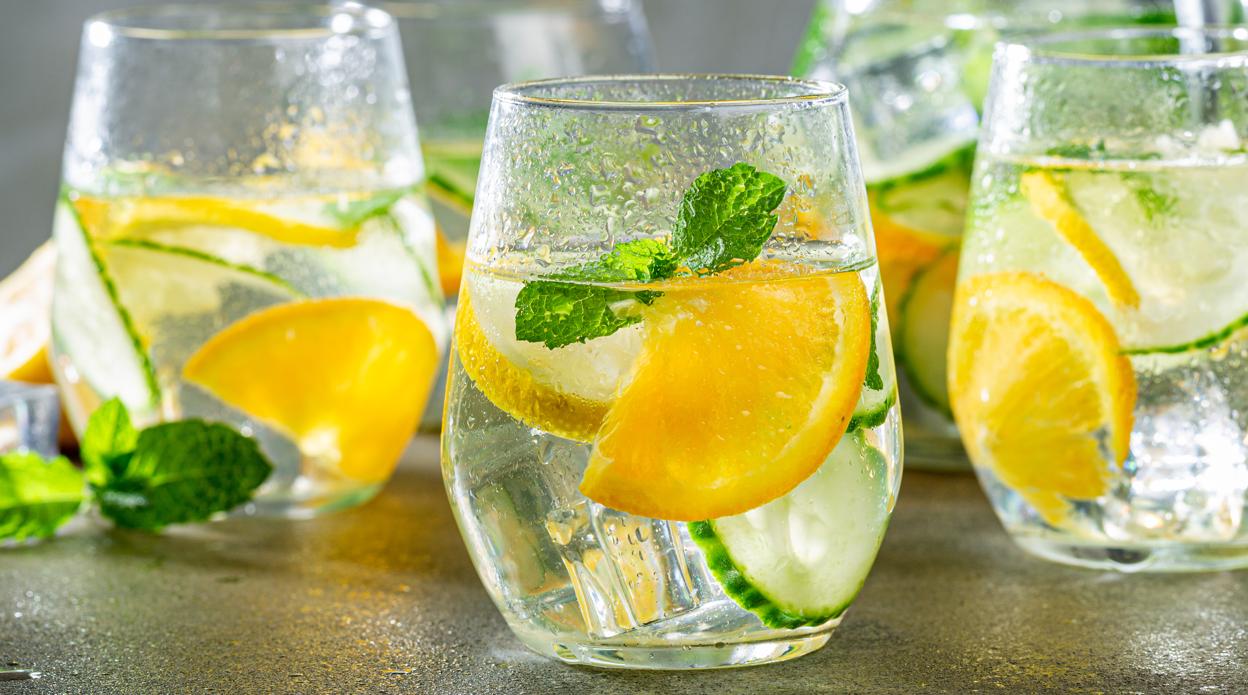 alternativas saudáveis para se hidratar no calor