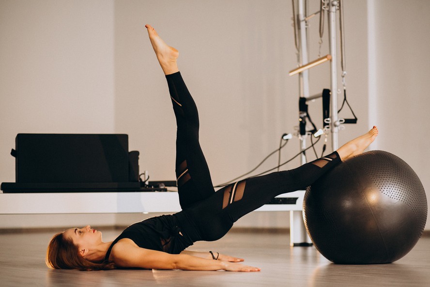 exercícios de fortalecimento com Pilates