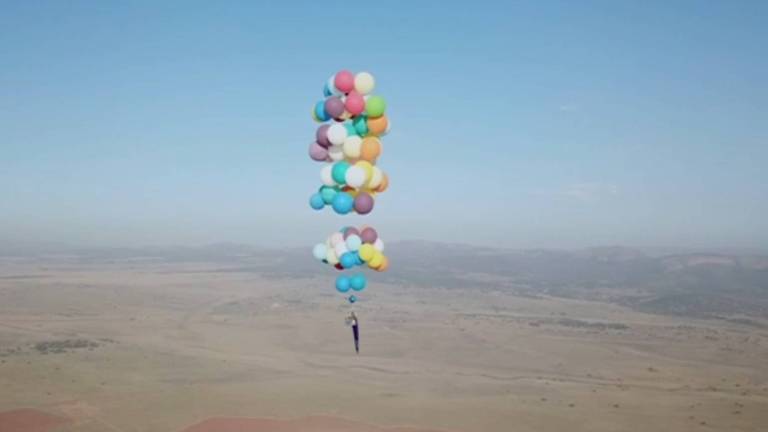 Guia Completo: Como Criar a Estética Tumblr com Balões no Céu