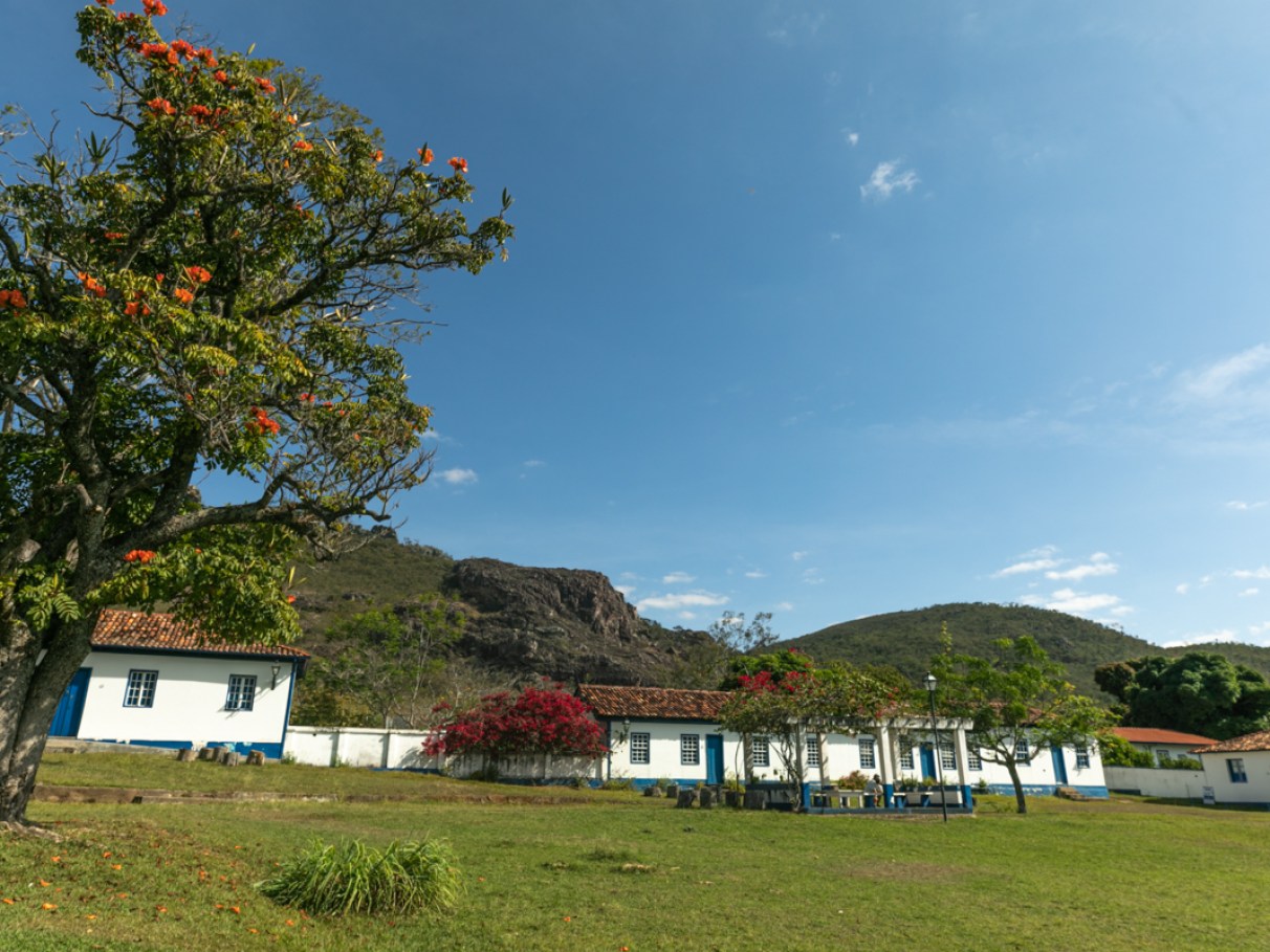 Vila de Biribiri: Um Guia Completo para Explorar o Patrimônio Histórico de MG