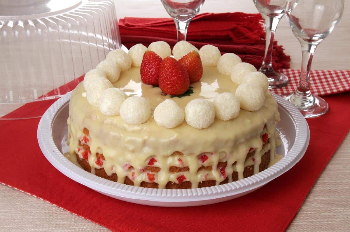 Recheios de Bolo que Fazem Sucesso: Receitas e Combinações