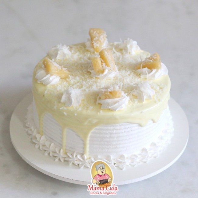 Decoração de Bolo de Abacaxi: Ideias Criativas