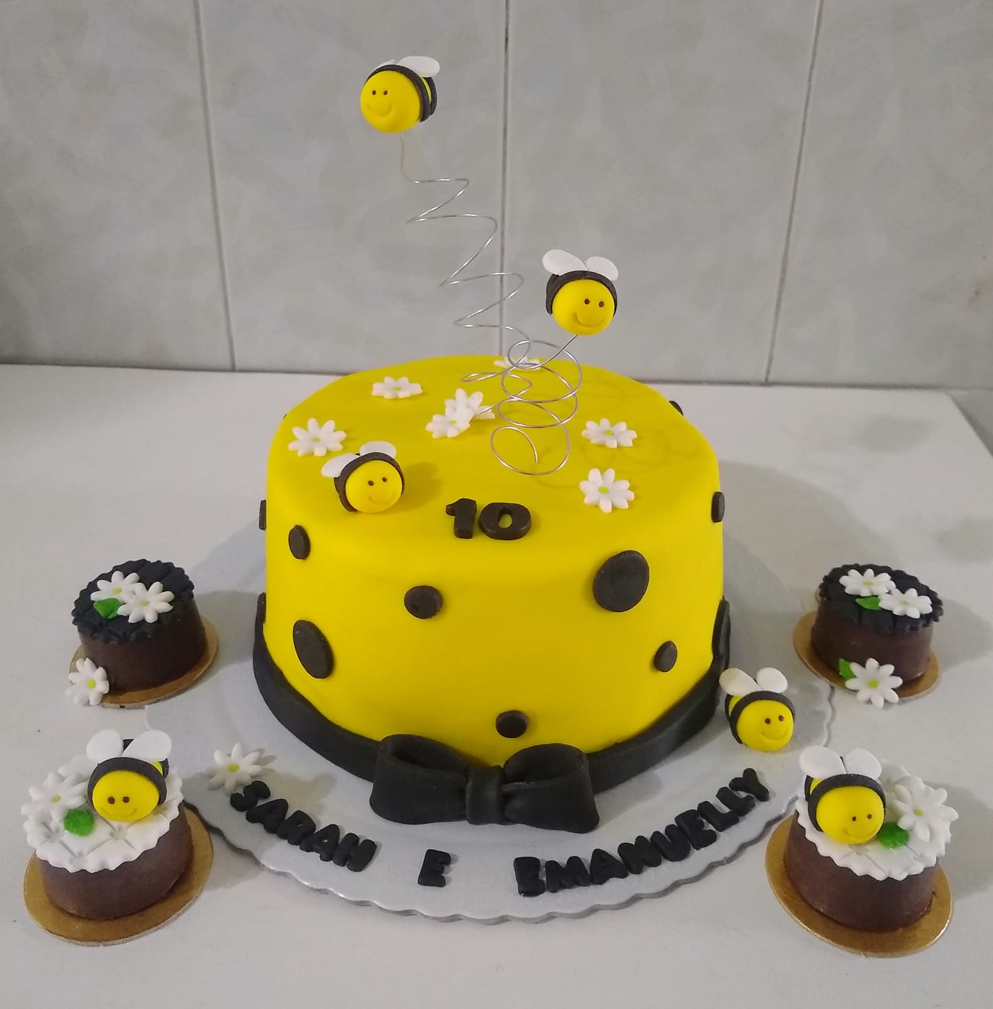 Receita de Bolo de Mel para Festa Temática