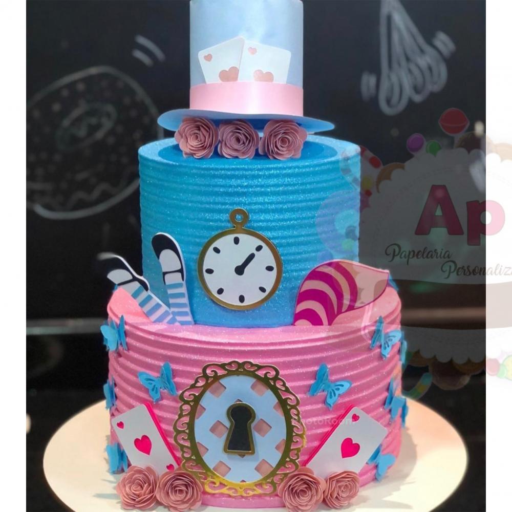 bolo decorado alice no pais das maravilhas