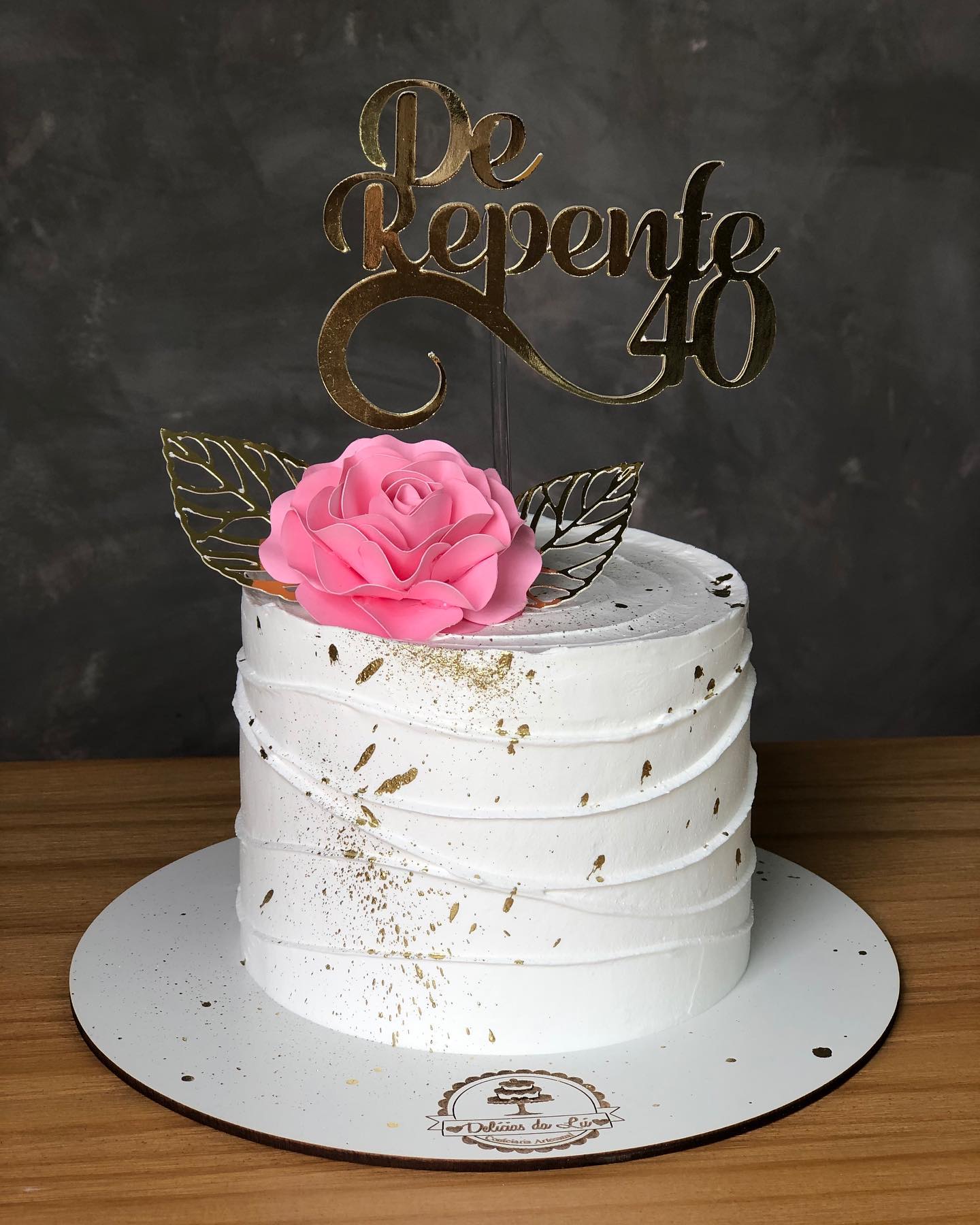 Rosetas de Chantilly: O Clássico que Nunca Sai de Moda