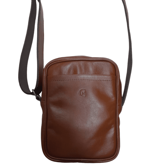 Bolsa Tiracolo Masculina: Modelos Essenciais e Como Combinar