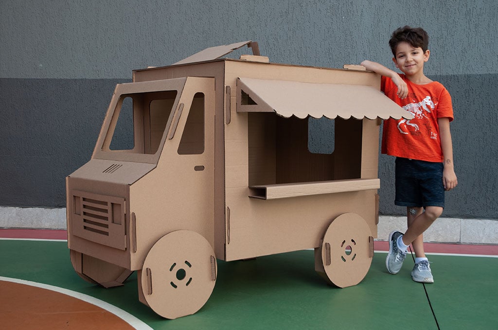 Como Fazer Brinquedos de Papelão em Casa: Guia Completo DIY