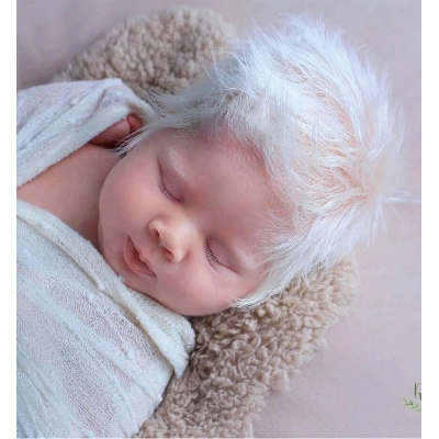 Transição para o Cabelo Branco: Métodos e Dicas para Assumir seus Fios Naturais