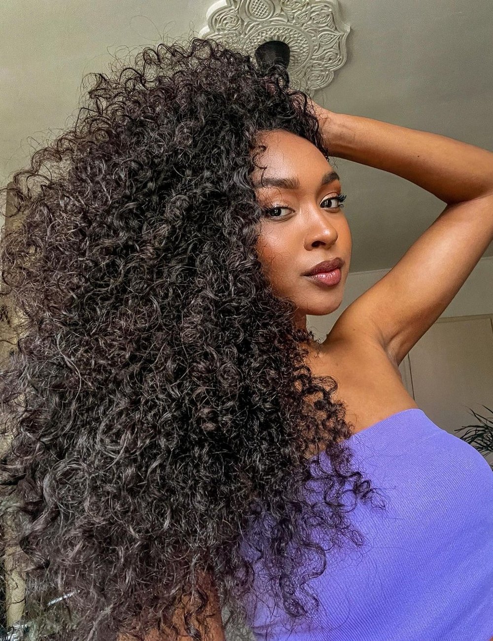 Os Melhores Tônicos Fortalecedores para Crescimento Capilar Crespo