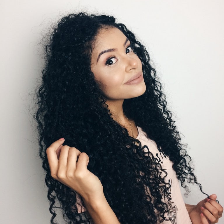 Penteados de Proteção: Tranças e Twists para o Projeto Rapunzel Crespo