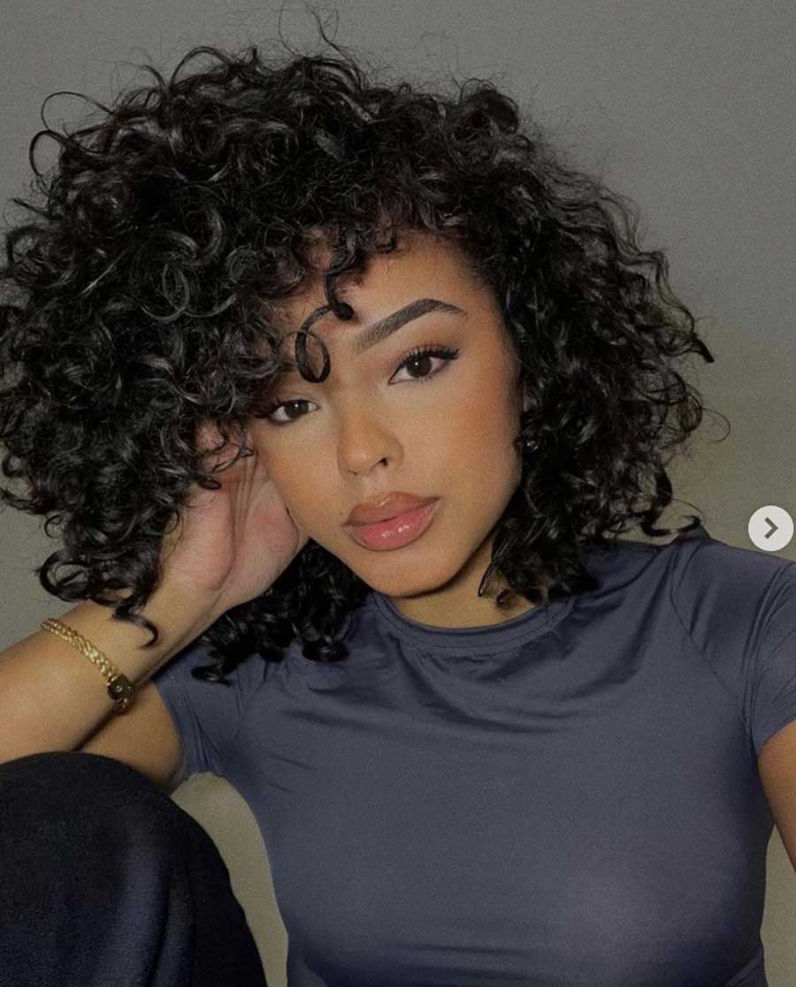 erros comuns ao cuidar cabelo crespo curto