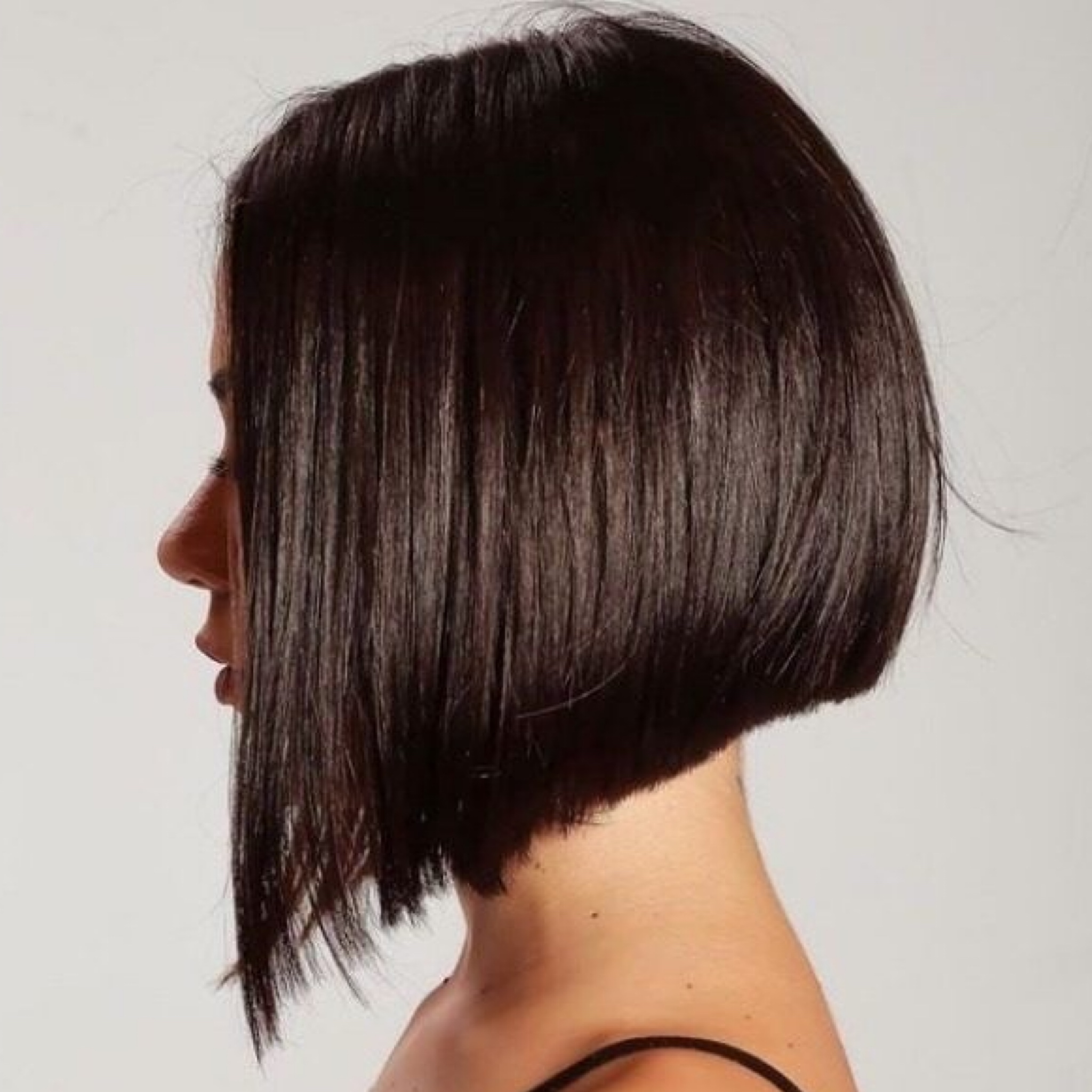 melhores cortes de cabelo curto para rejuvenescer