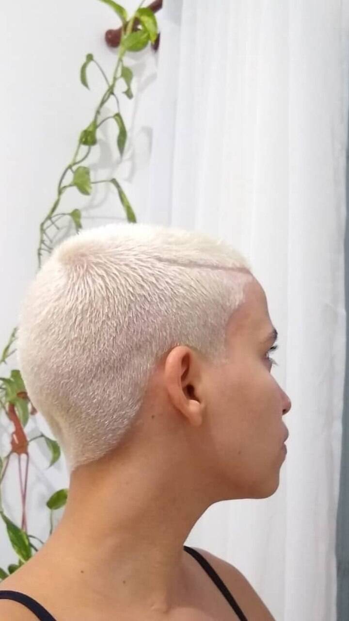 cabelo nevou feminino vs loiro platinado