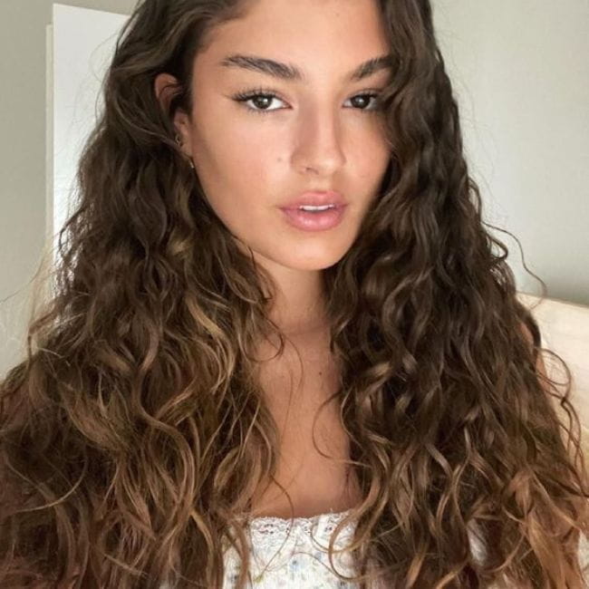 cabelo ondulado grande pesado como evitar