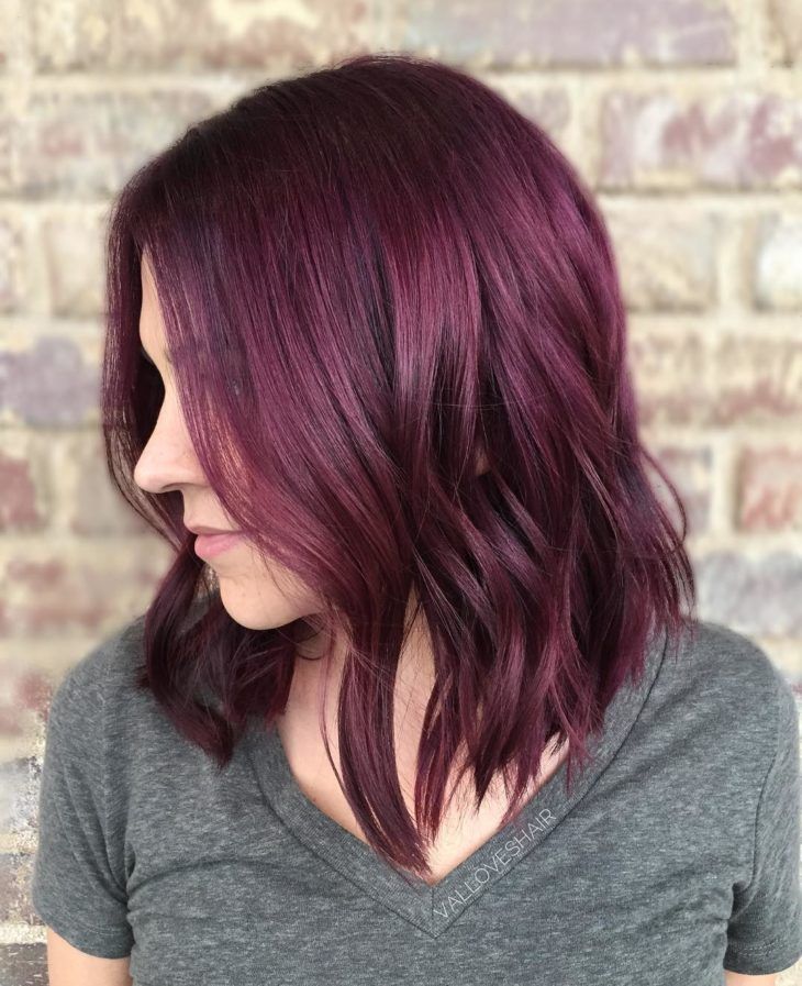 Marsala em Cabelos Escuros: Descolorir ou Não? O Guia Definitivo