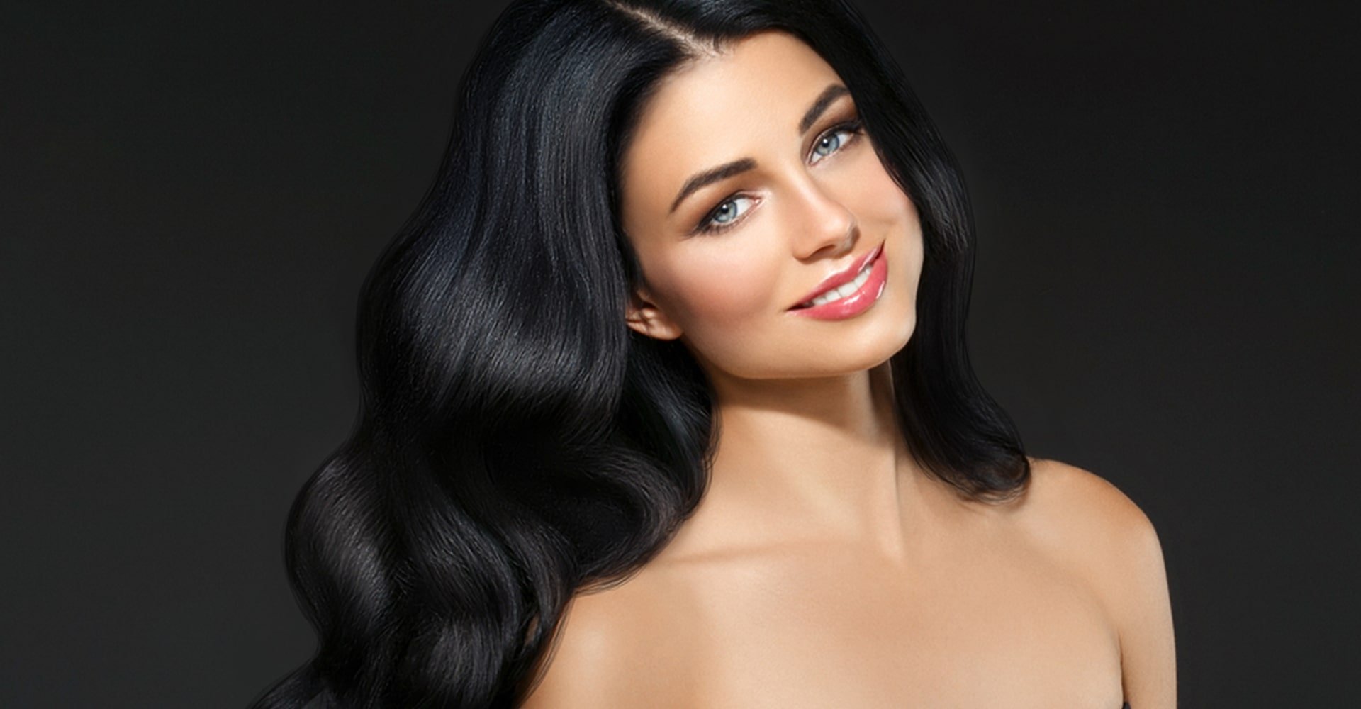 pintura de cabelo preto azulado em casa