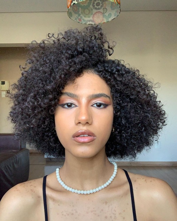 cabelo crespo tipo 4A