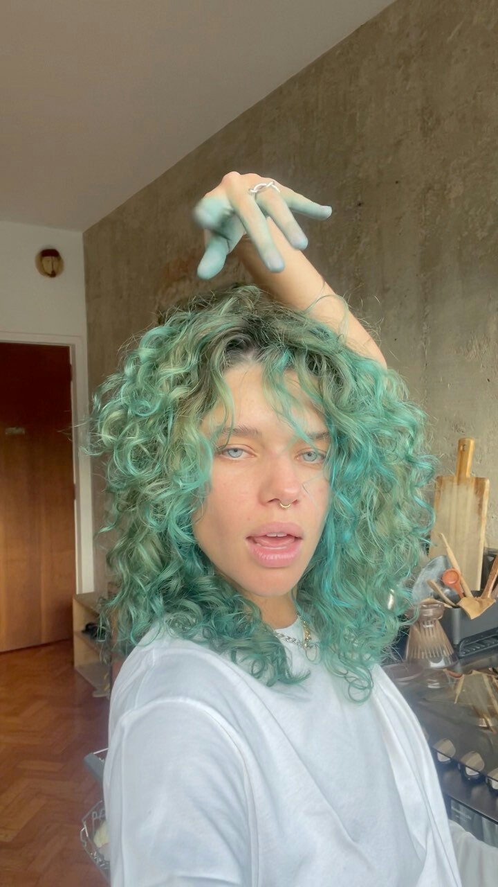 Cabelo Verde por Acidente? Descubra as Melhores Soluções Caseiras e Profissionais