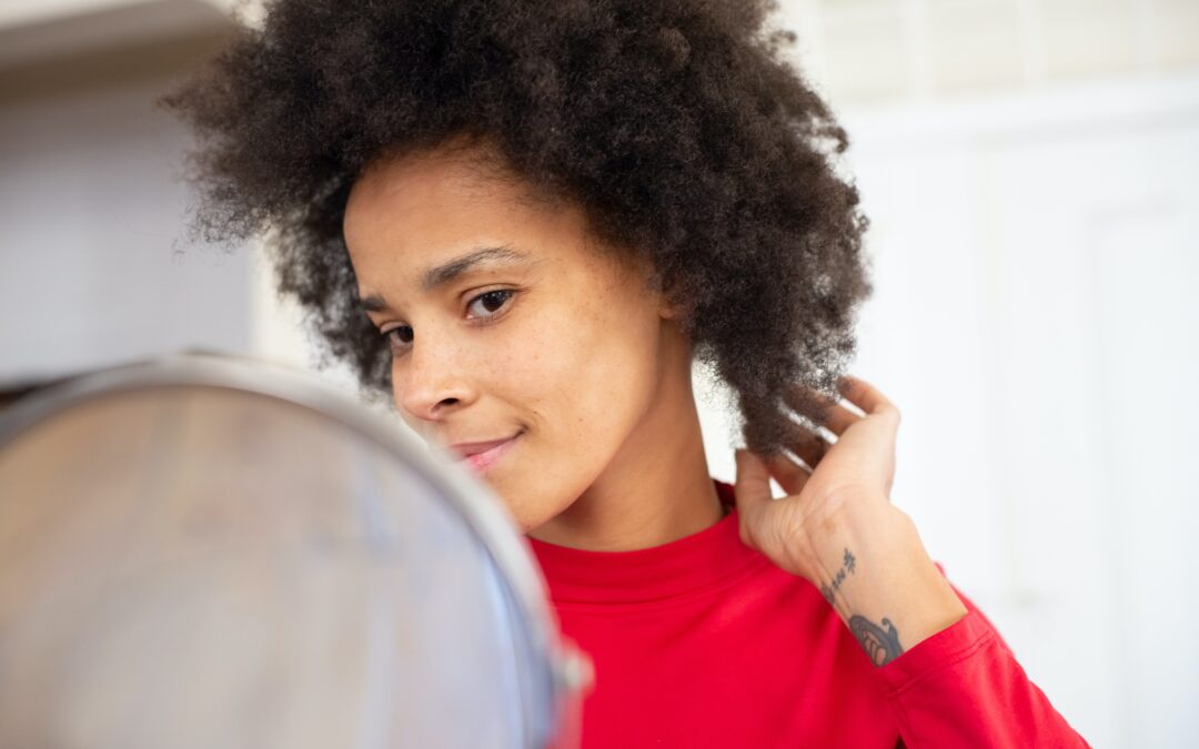 Como um Novo Corte de Cabelo Pode Transformar Sua Autoestima