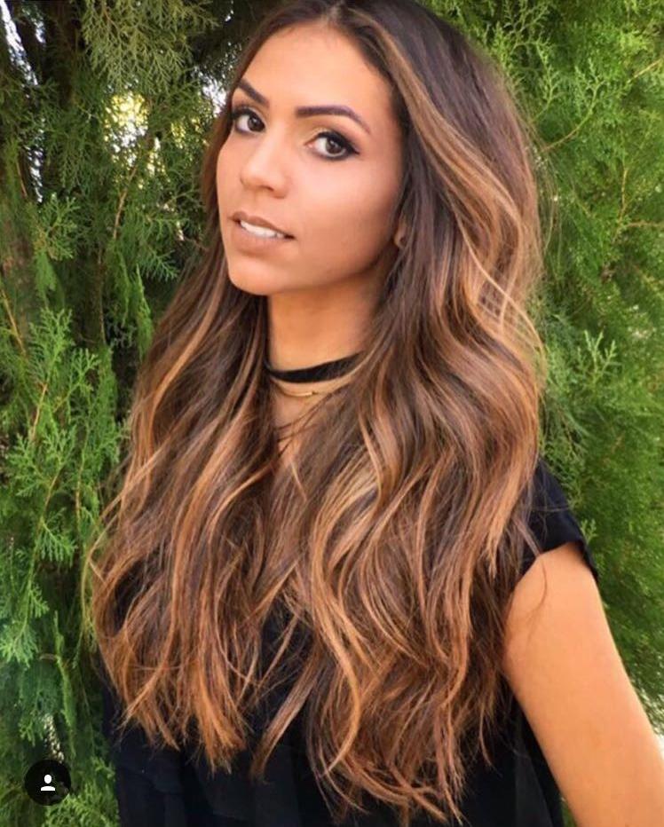 Cabelos Modelados Sem Calor: Técnicas e Ferramentas Essenciais