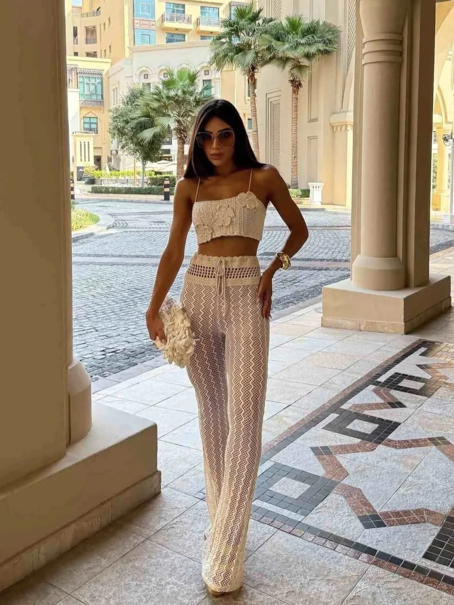 Boho Chic 2025: Integrando a Calça de Crochê no Seu Guarda-Roupa