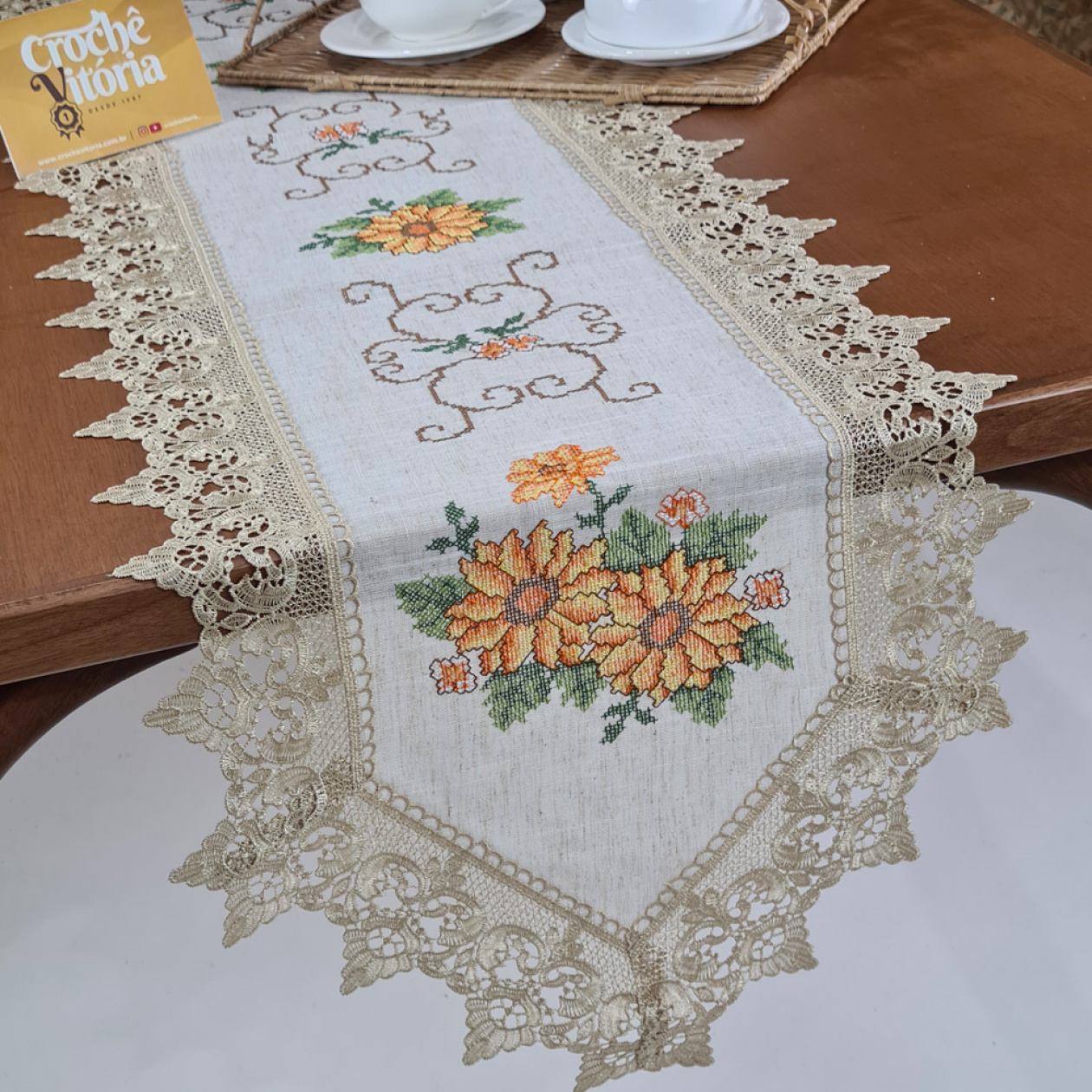 Como Cuidar do seu Caminho de Mesa de Crochê para Durar Mais