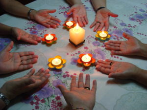 Carisma vs. Simpatia: Qual a Verdadeira Diferença e Importância?