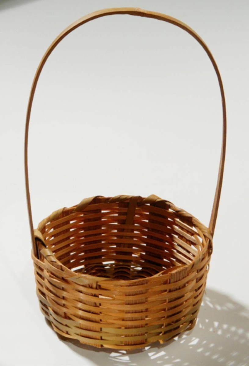 qual material é melhor para cestos organizadores